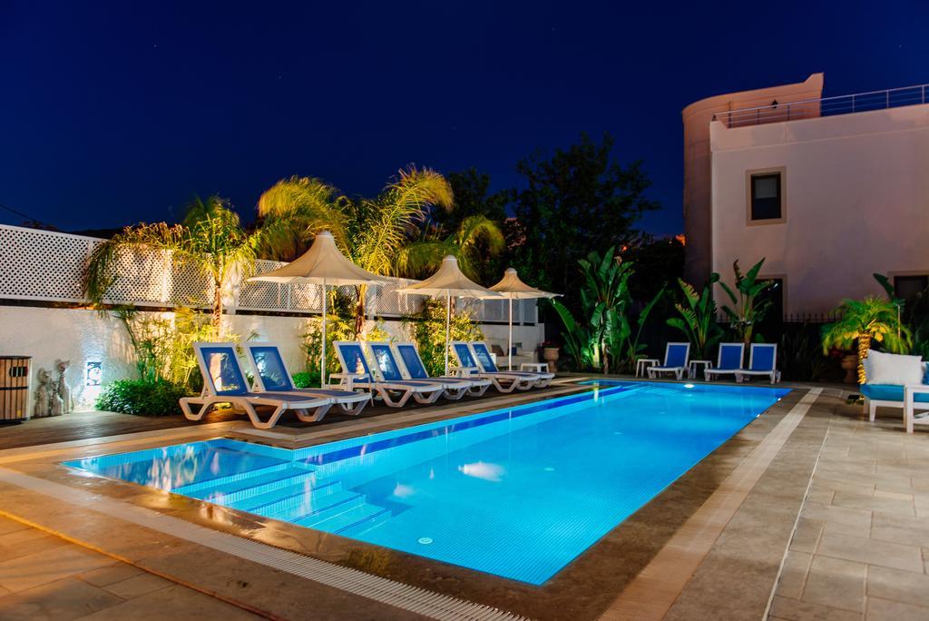 Via Farilya Hotel Gundogan  Luaran gambar