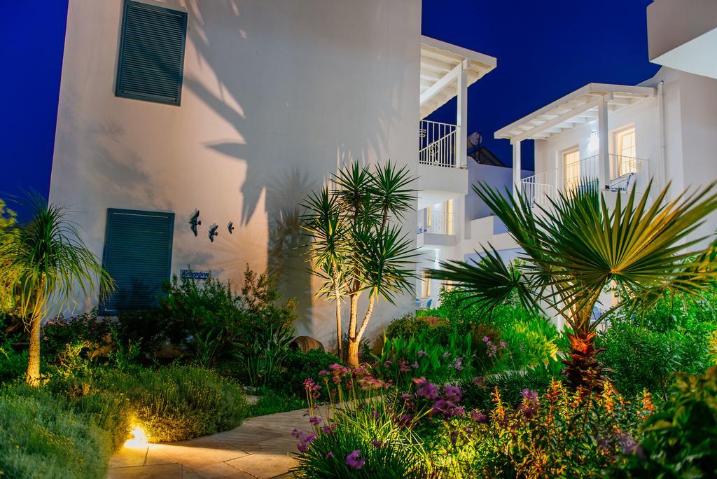 Via Farilya Hotel Gundogan  Luaran gambar