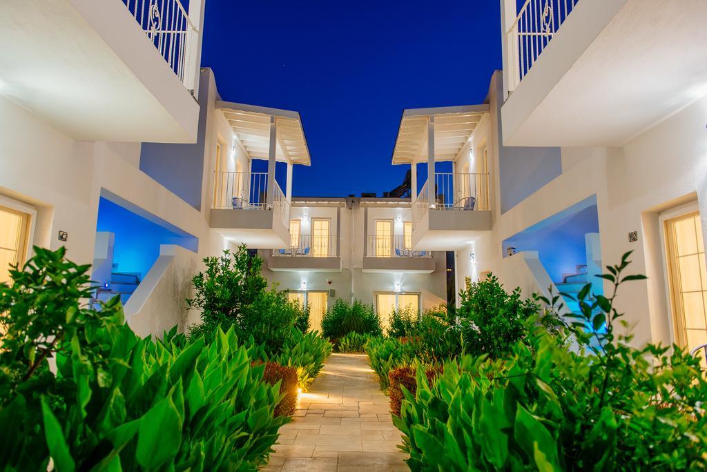 Via Farilya Hotel Gundogan  Luaran gambar